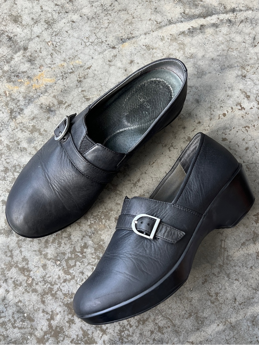 Dansko Black Leather Buckle Slip On Wedge Clog Shoes Comfortable Women's 39